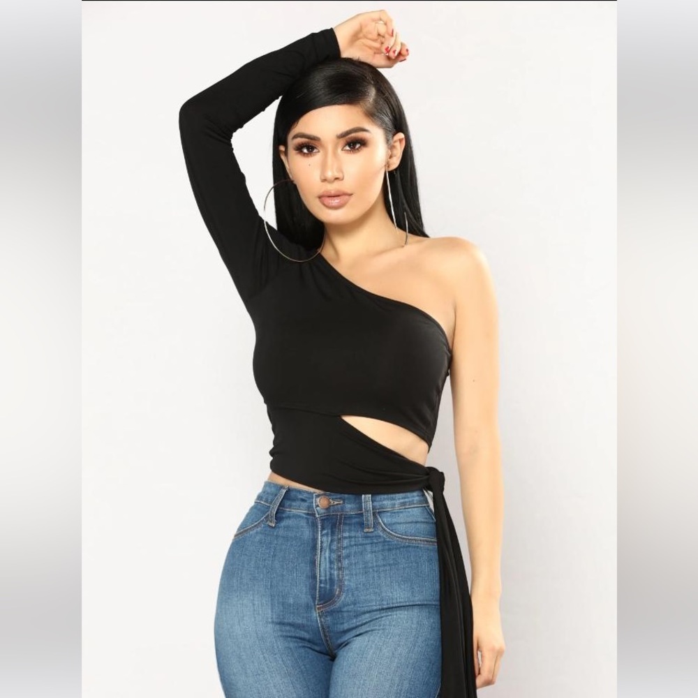 One Shoulder Top - Picture 7 of 8